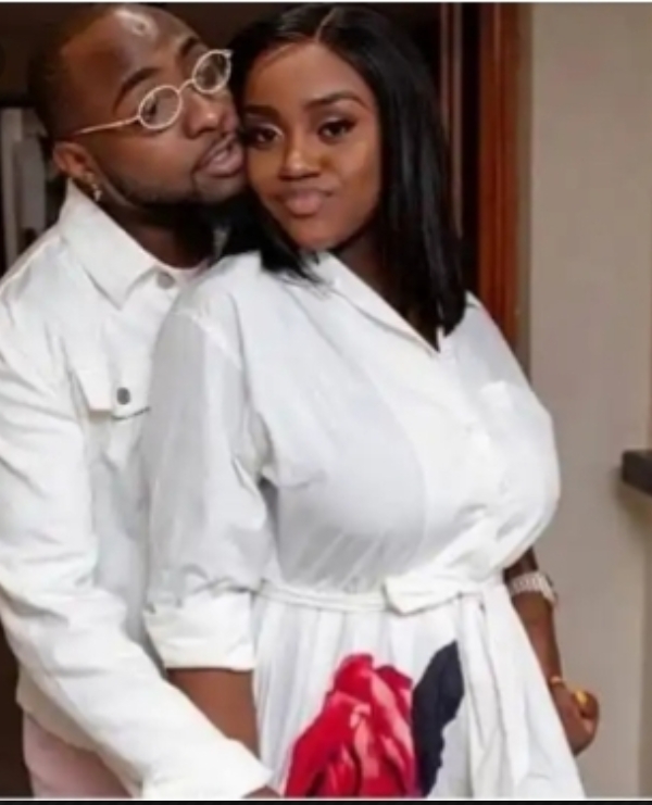 Photos Of Davido And Chioma 