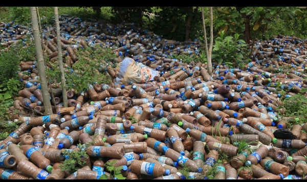 Photos of Houses Built with Plastic Bottles in Nigeria 2021