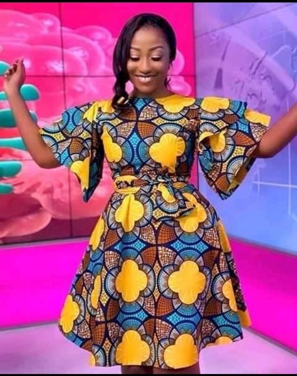 2020/2021 Latest and Dazzling Ankara Gowns Styles