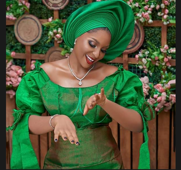 Latest Gele Styles in 2021 for Your Occasions - Gele Styles Trending Now