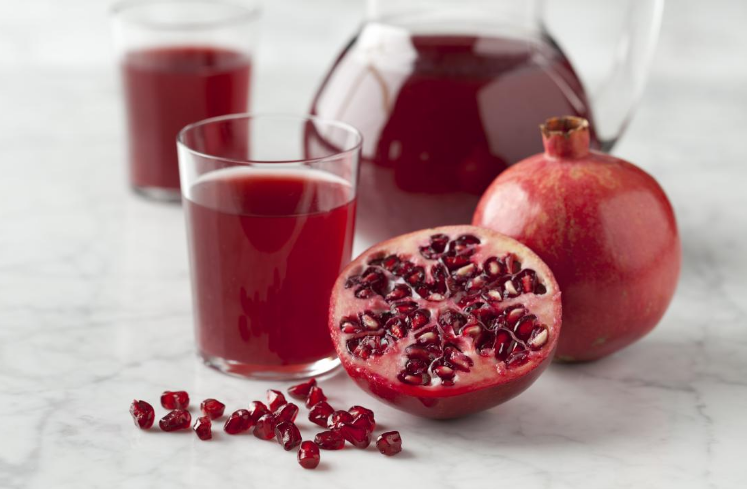 Pomegranate Juice  and Type 2 Diabetes